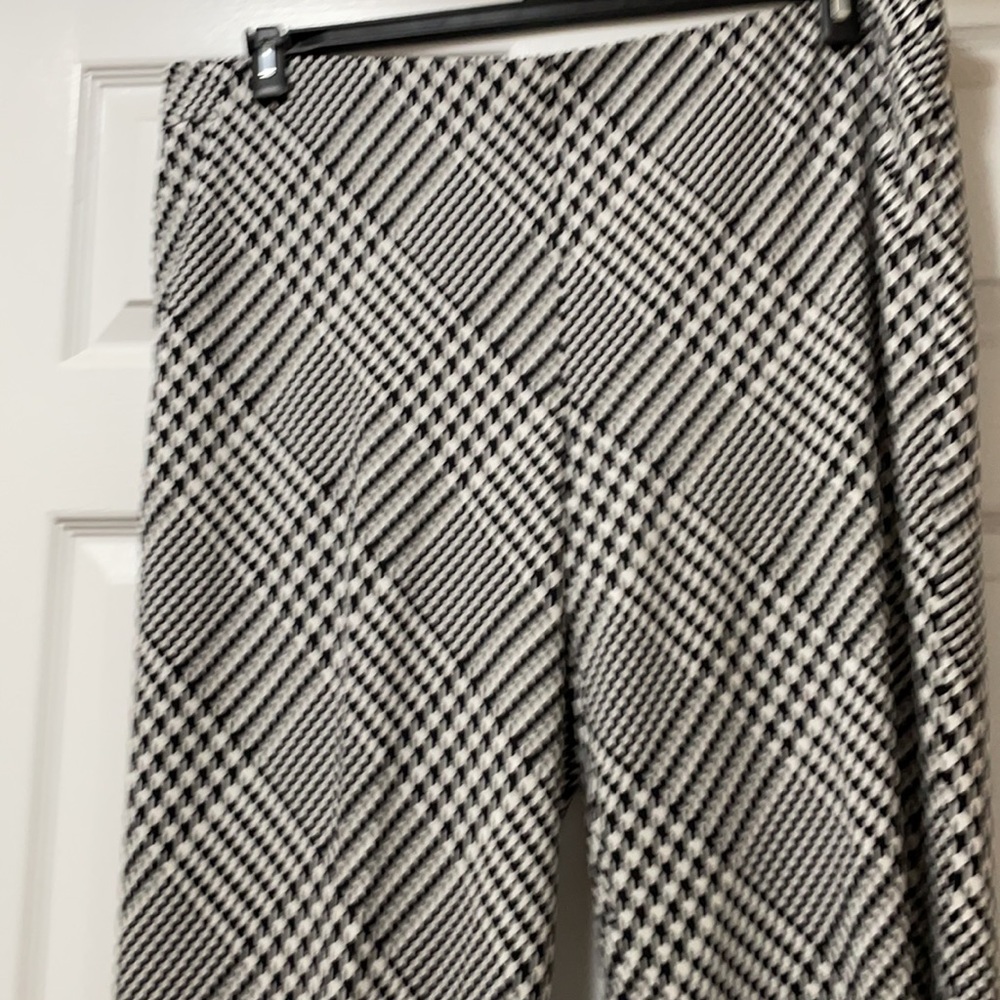 Pants - Picture 2 of 3